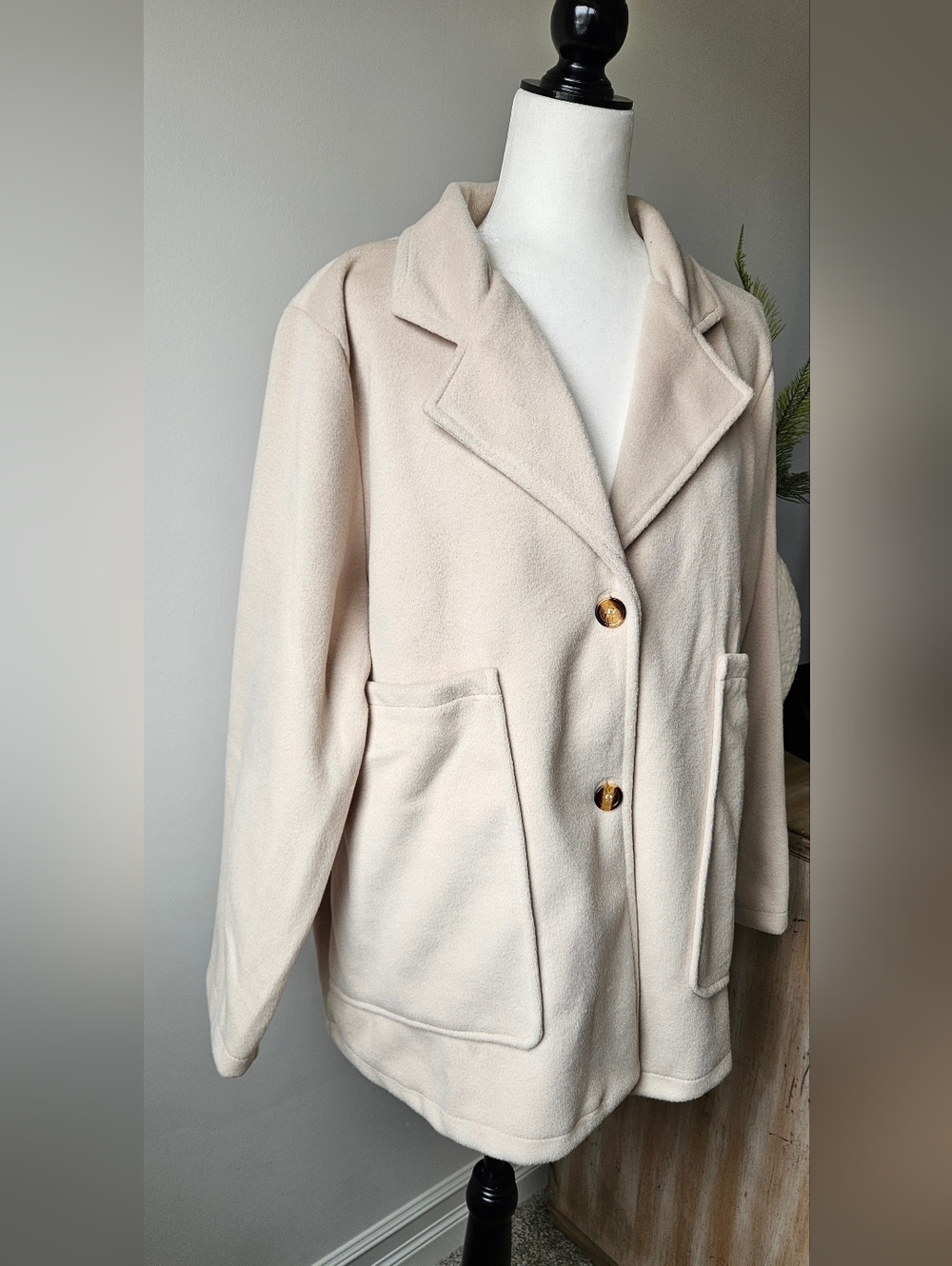 Cream Single-Breasted Pea Coat with Notch Collar